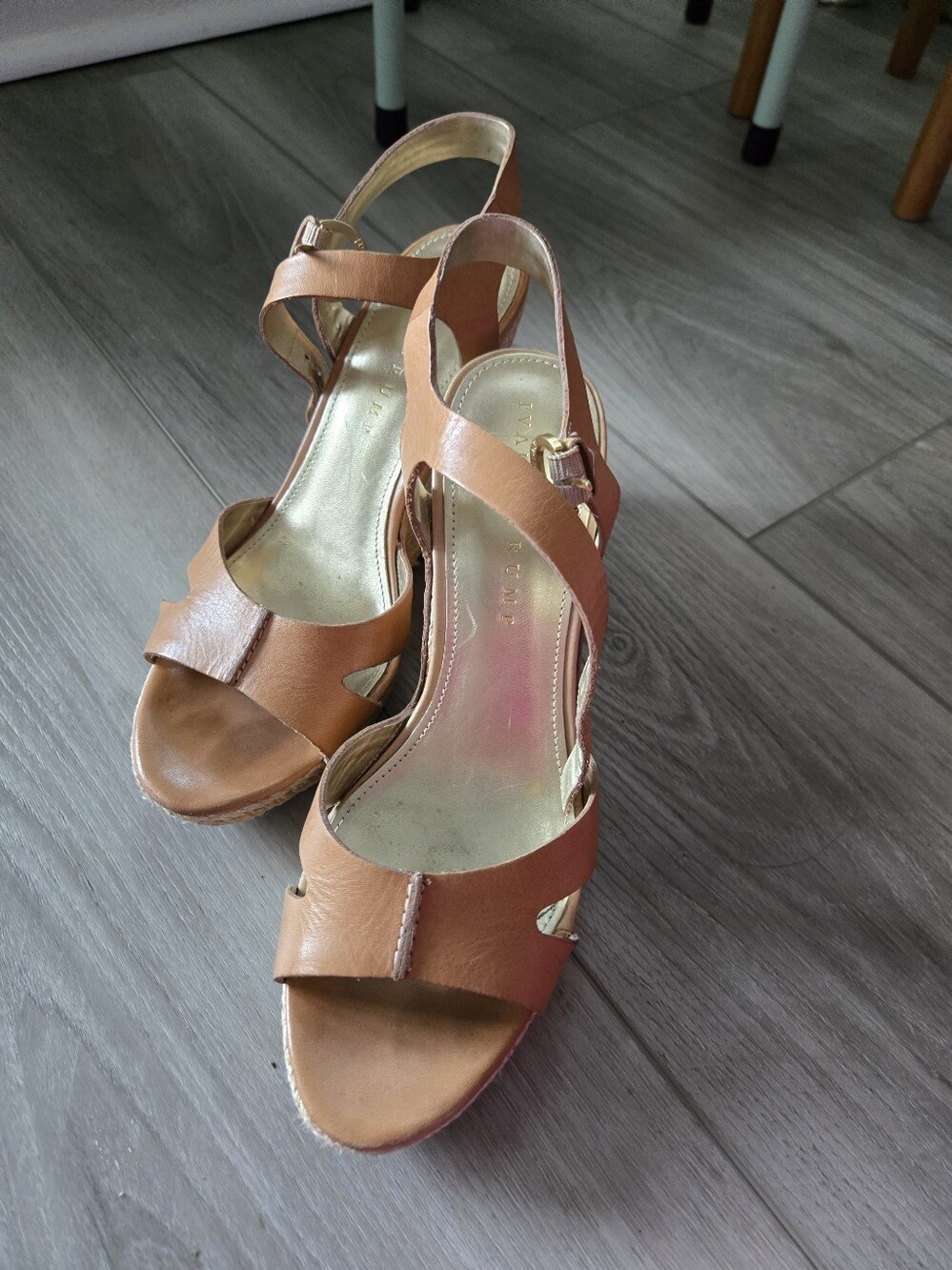 Women’s Tan Open-Toe Slingback Heeled Sandals